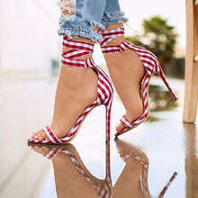 Load image into Gallery viewer, Checkered Girl Heels
