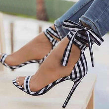 Load image into Gallery viewer, Checkered Girl Heels
